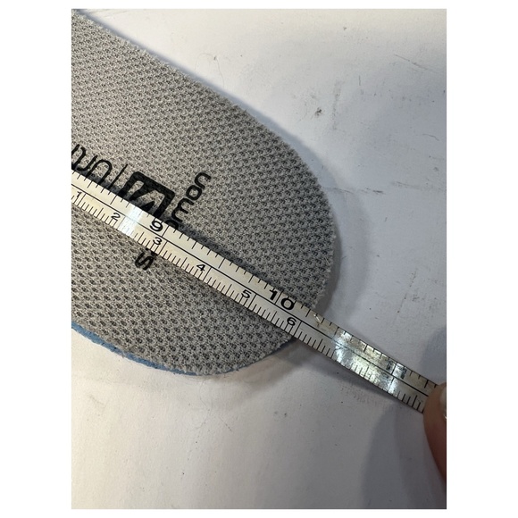 Salomon Outline GTX Water Resistant Hiking Shoes Size 8.5 NEW Sneakers - Picture 8 of 10